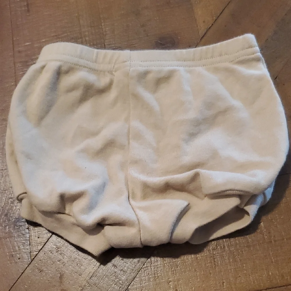 🐻 Carter's Tan Kids Bloomers